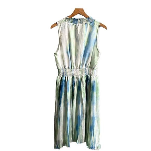 BTFL-Life Tie Dye Pleated Chiffon Dress Blue Green White NWT Size Large - Picture 3 of 13